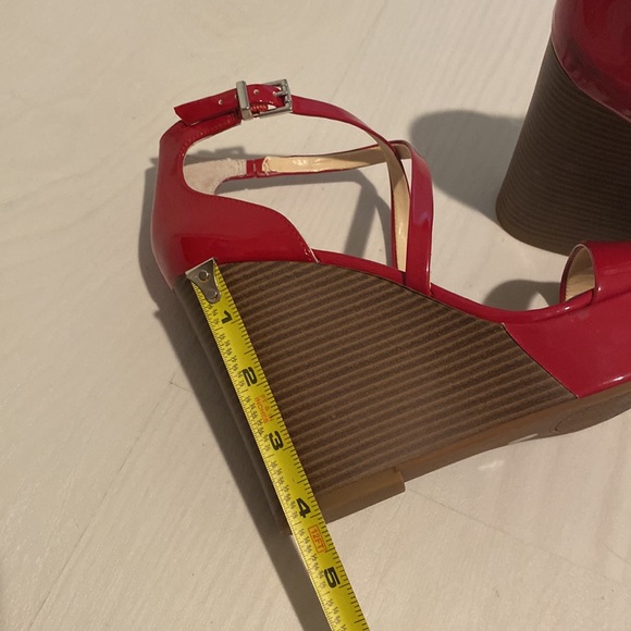 NWOT Jessica Simpson Lipstick Red Strap Wedges 7M - Picture 8 of 9